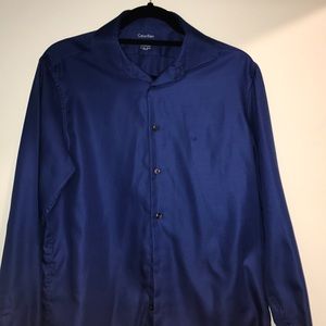 Calvin Klein men's button up dress shirt